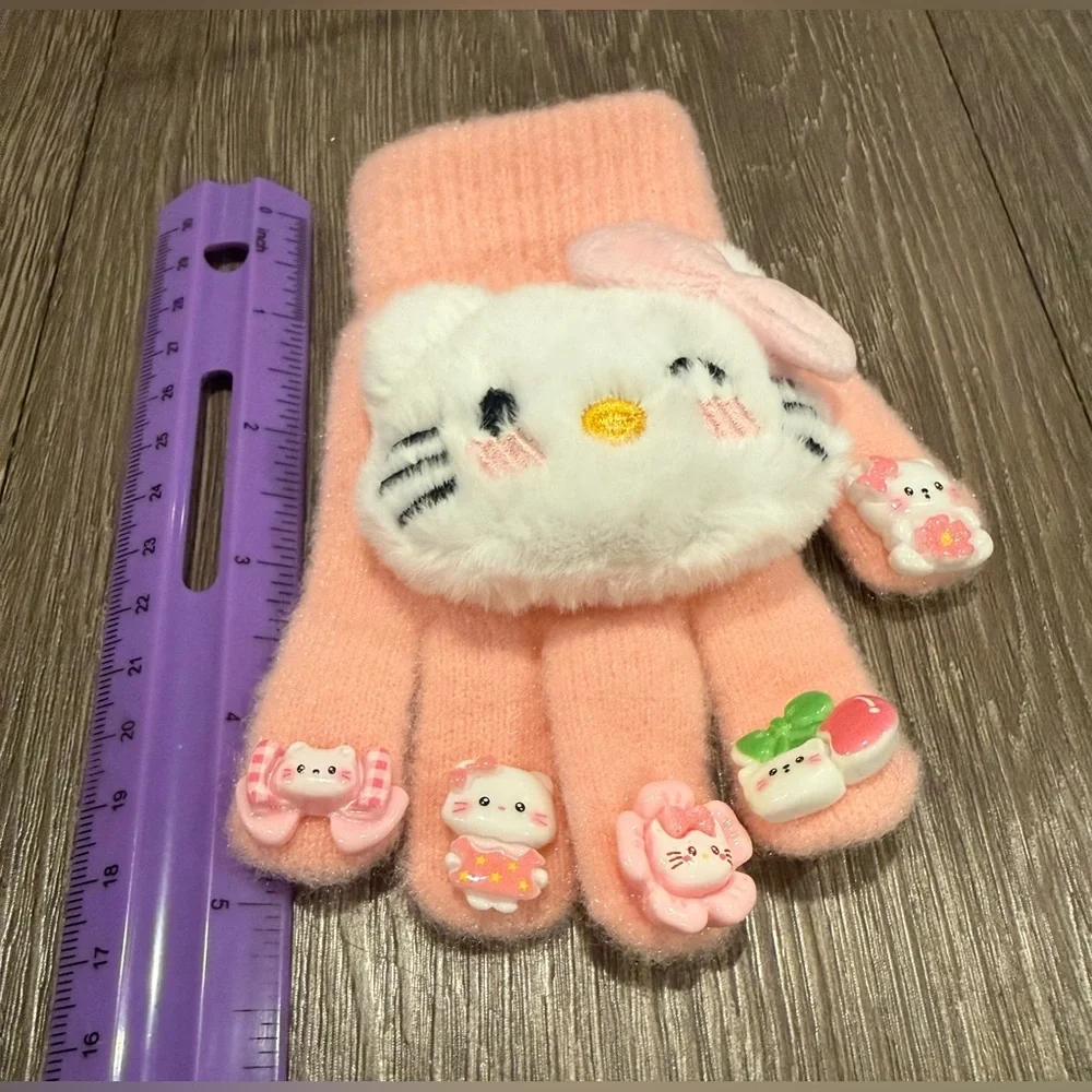 Sanrio hello Kitty knitted gloves with plush character faces and finger applique